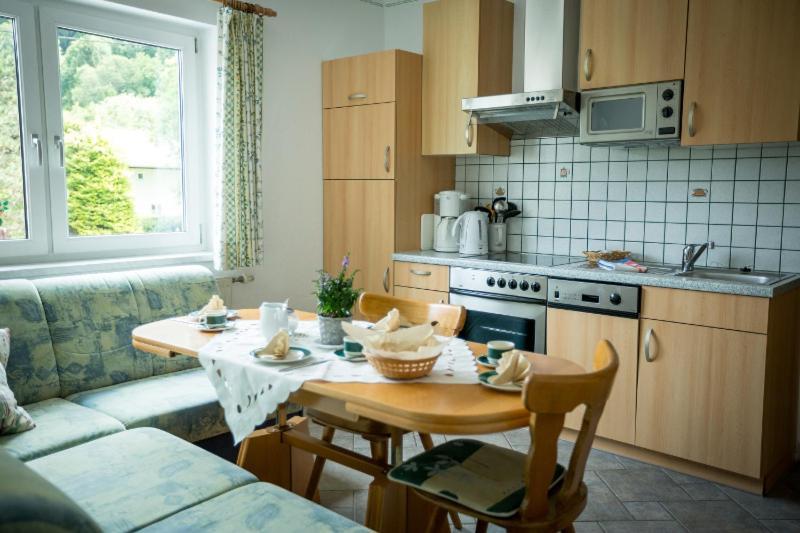 Appartements Caroline Ossiach Ngoại thất bức ảnh