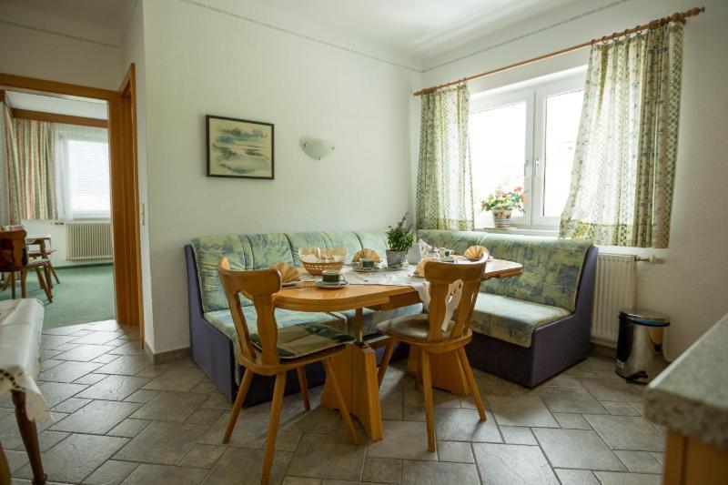 Appartements Caroline Ossiach Ngoại thất bức ảnh