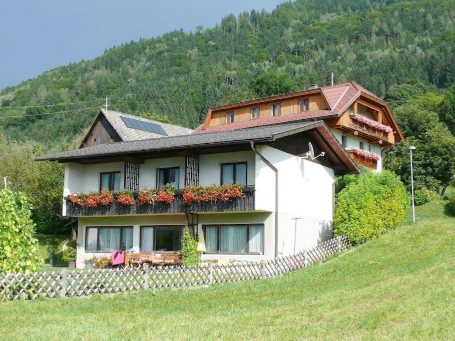 Appartements Caroline Ossiach Ngoại thất bức ảnh